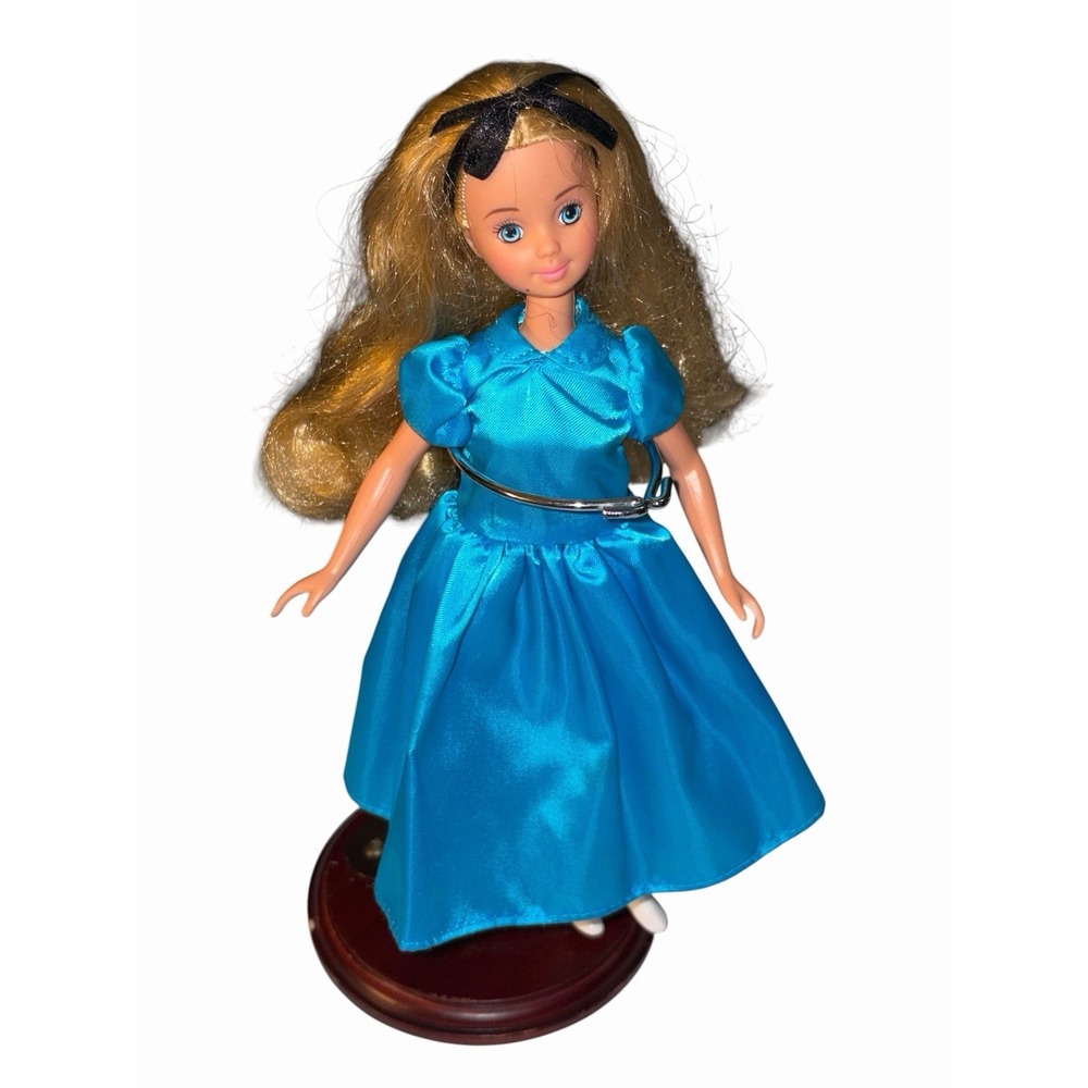 Vintage 1987 Mattel Disney Alice In Wonderland Alice 10.25" Doll‎